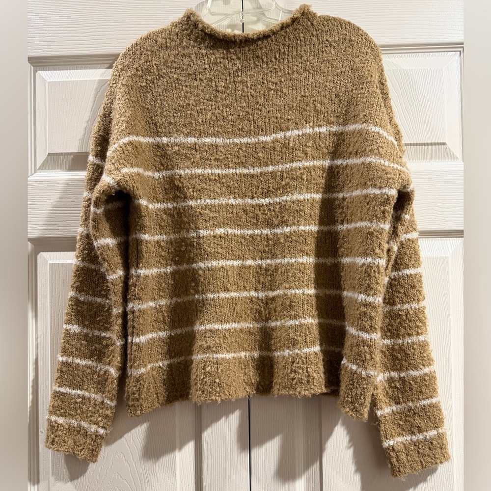 J Crew Women’s Brown & White Stripped oversized Sweater Sz Small